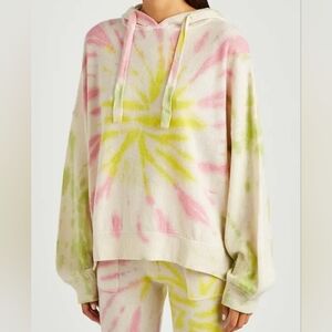 CRUSH. Cashmere Tel Aviv Triangle Tie-Dyed Cashmere Sweatshirt